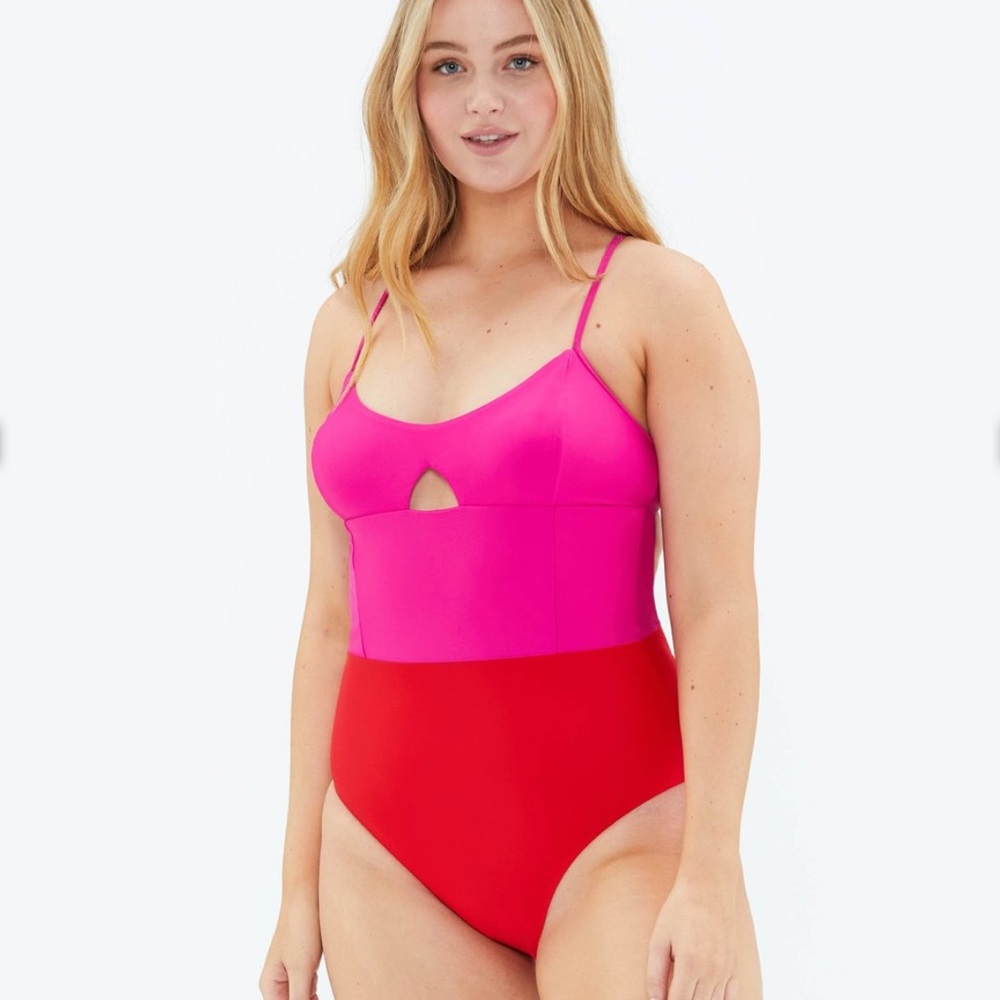 🆕 Summersalt Swan Dive Swimsuit